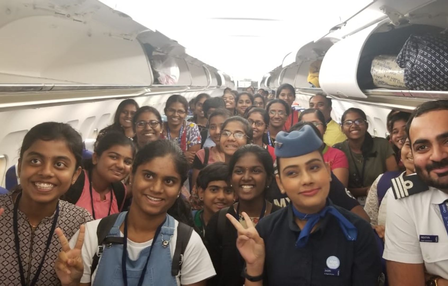 Student group tours in flight